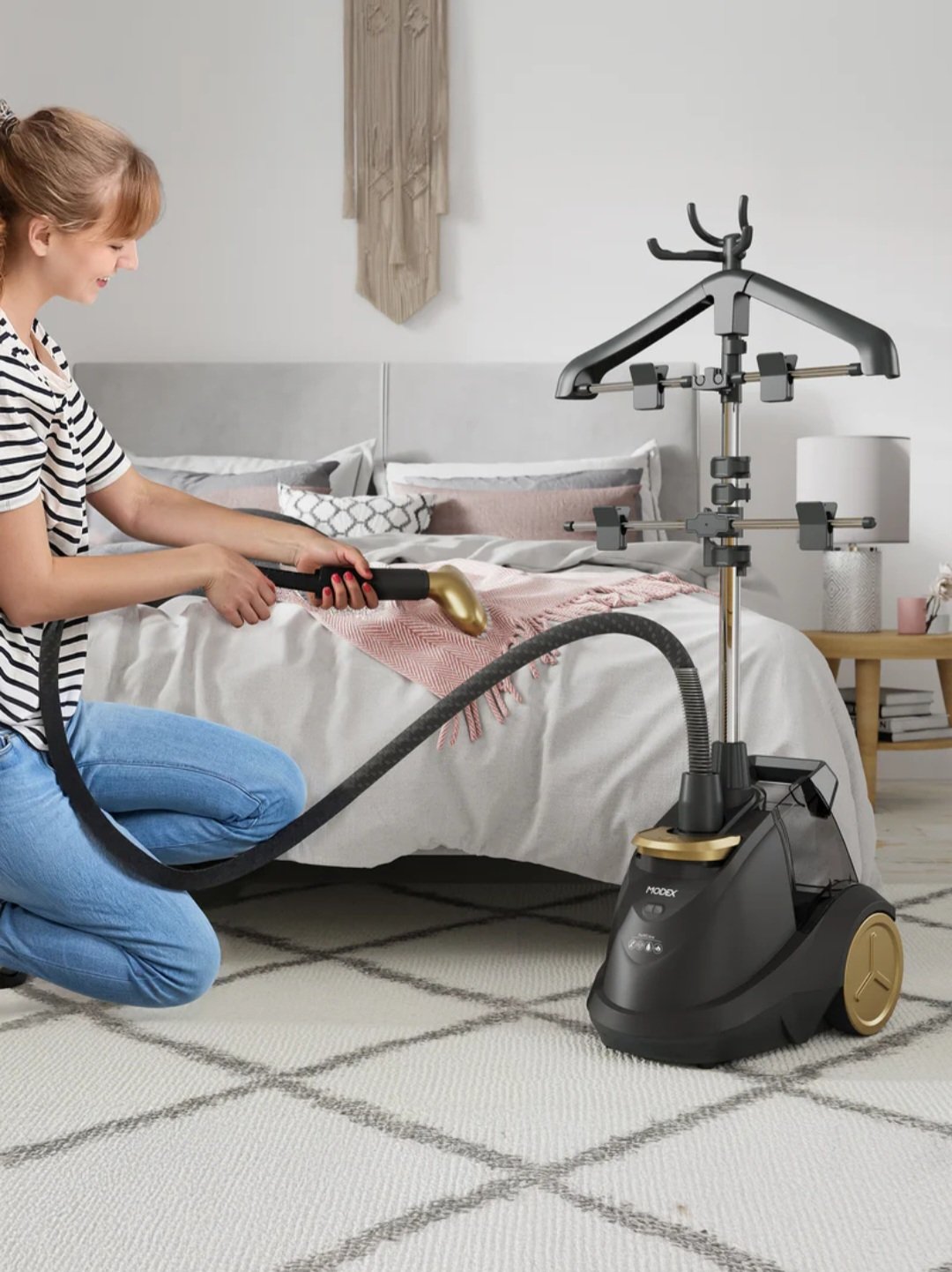 Modex Vertical Steam Iron gc4850 - مكواة عامودية بخارية مودكس