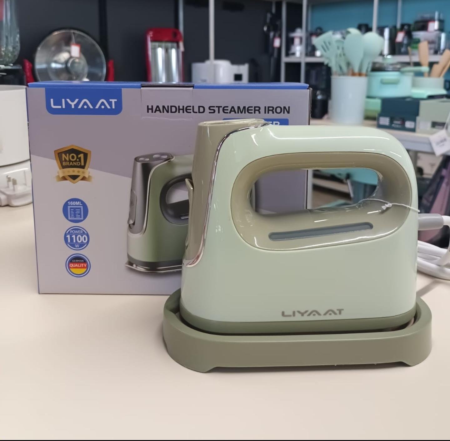 مكواة سفر صغيرة _ Clothes iron for travel LIYAAT